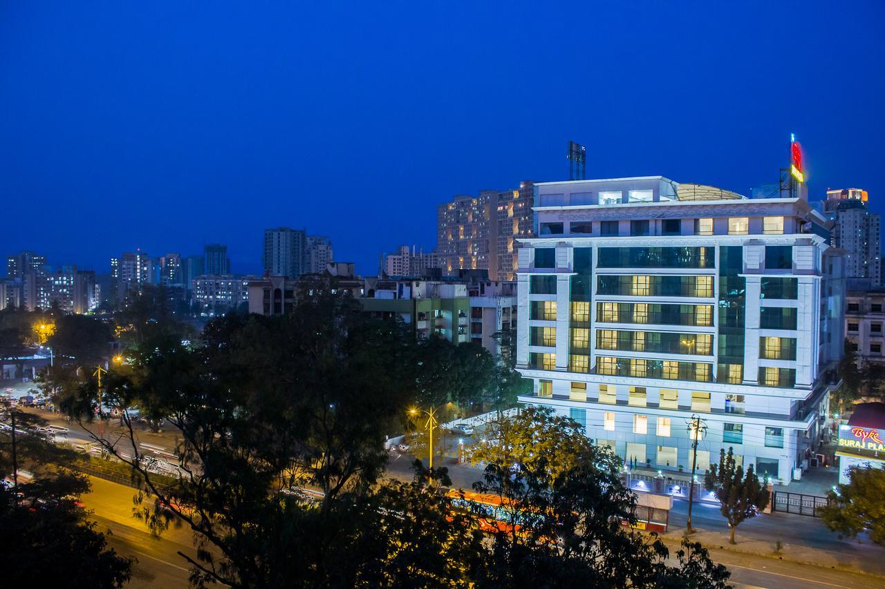 The Byke Suraj Plaza Pure Veg, Тане Екстериор снимка